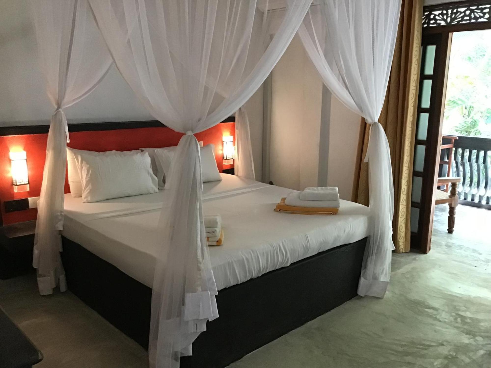 Sanjeehome & Lanka Ayurveda, Bentota Eksteriør billede